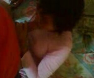 شقراء في الأحمر الكعب العالي قدميها افلام جنس سكس اجنبي